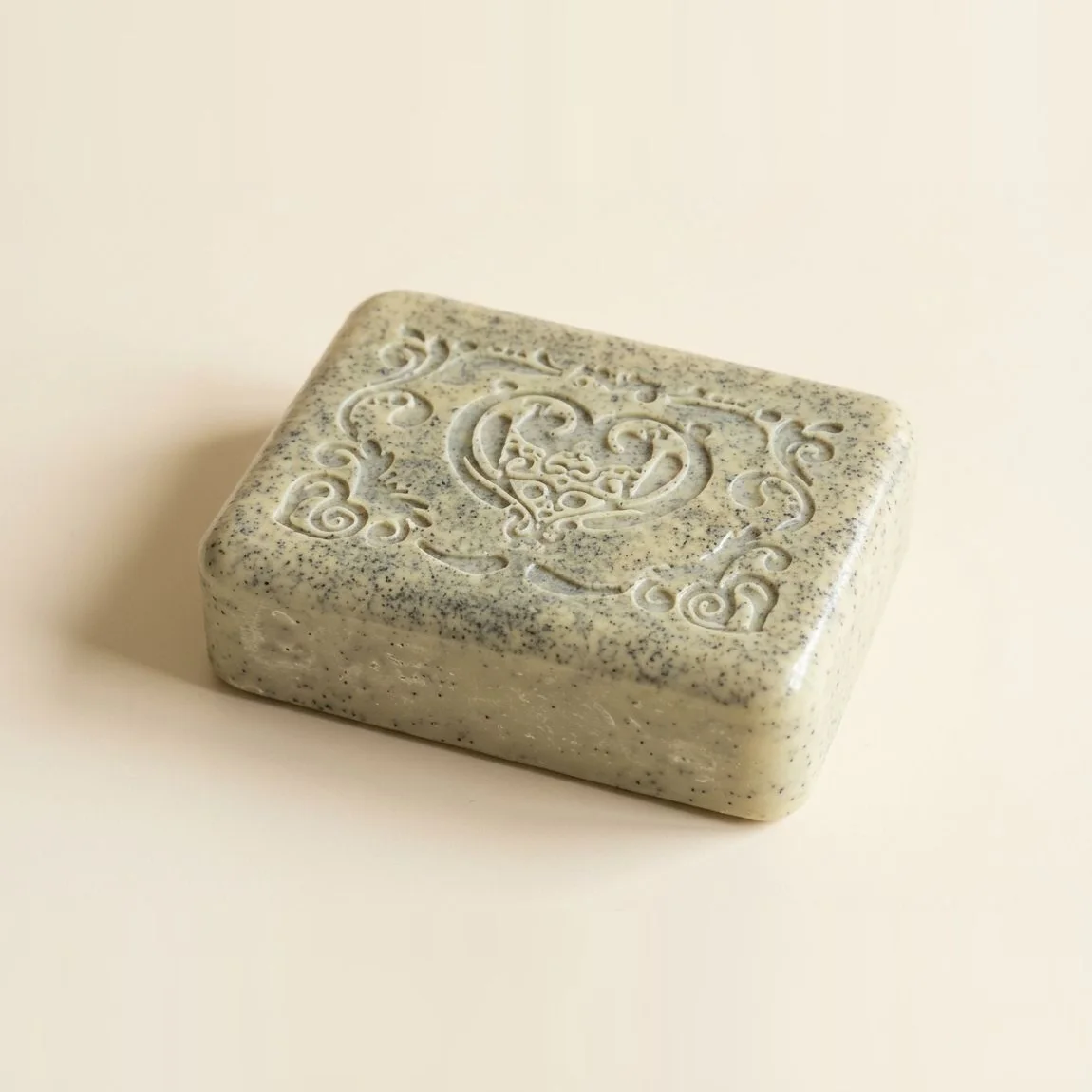 Jabón artesanal de menta y peperina